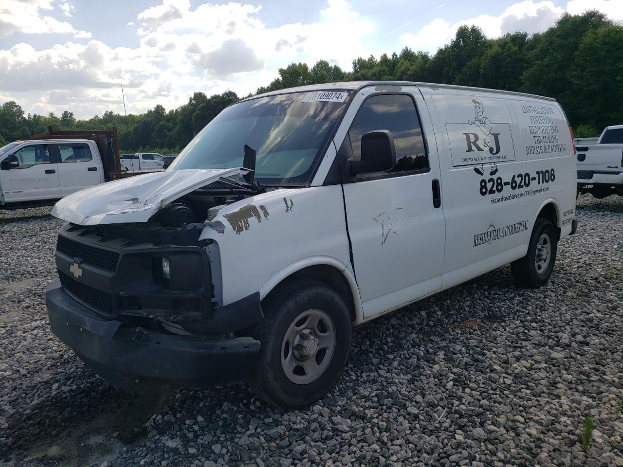 2008 Chevrolet Express - Image 1