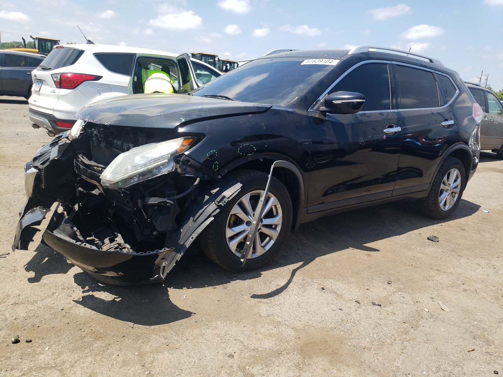 2015 Nissan Rogue S vin: KNMAT2MV4FP557054