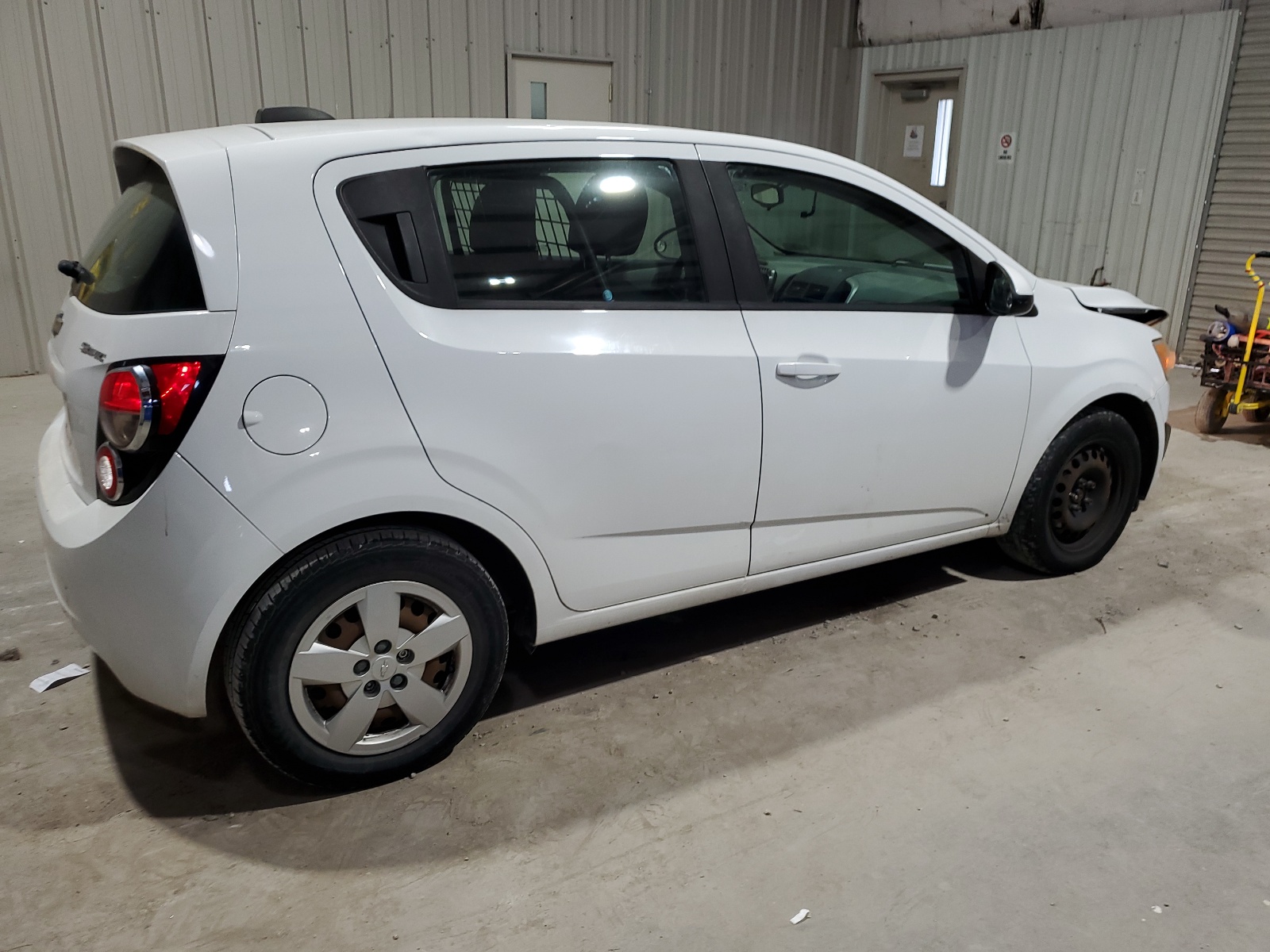 2015 Chevrolet Sonic Ls vin: 1G1JA6SH4F4133474