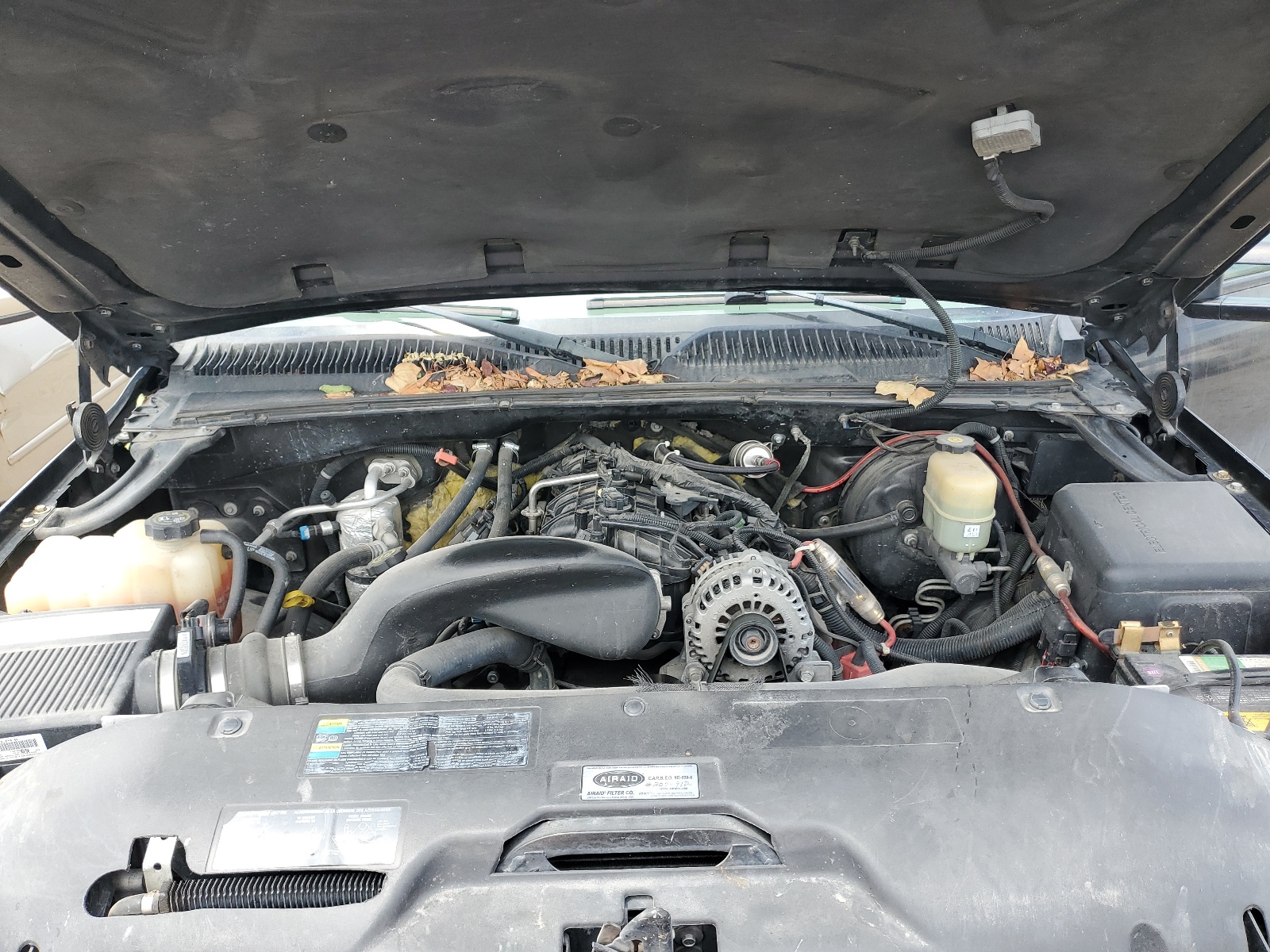 2GTFK69U921359903 2002 GMC Sierra K1500 Denali