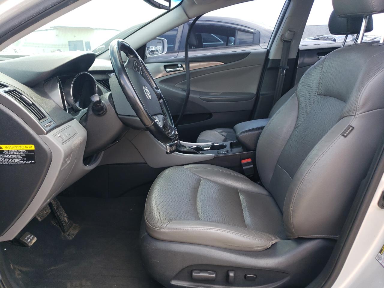 2015 Hyundai Sonata Hybrid VIN: KMHEC4A43FA120492 Lot: 56820444