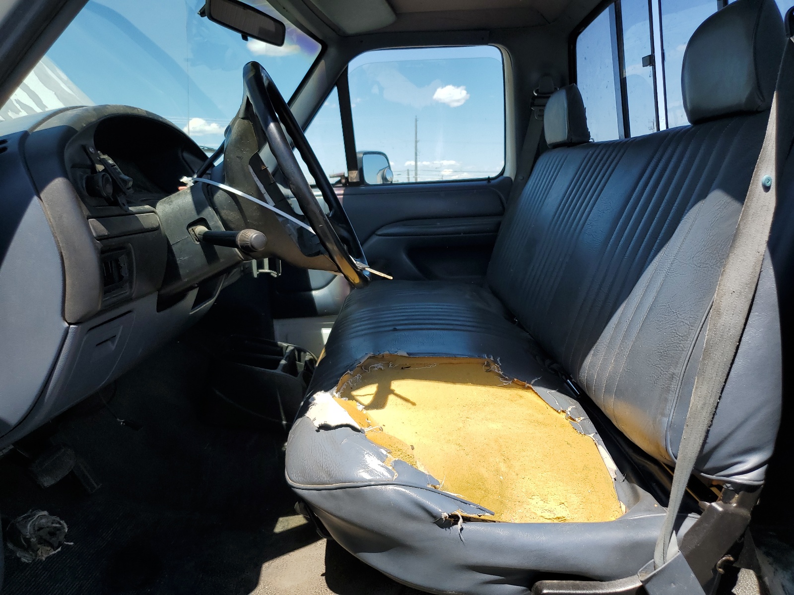 1FTDF15Y1NPA24763 1992 Ford F150