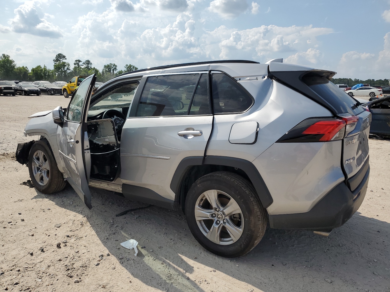 2021 Toyota Rav4 Xle Premium vin: 2T3C1RFV9MC134235