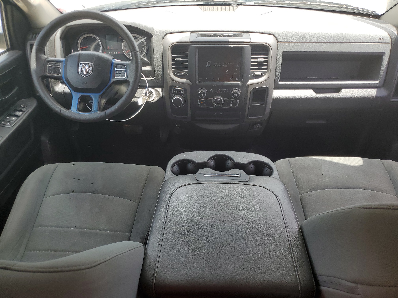 1C6RR6FT3KS585673 2019 Ram 1500 Classic Tradesman