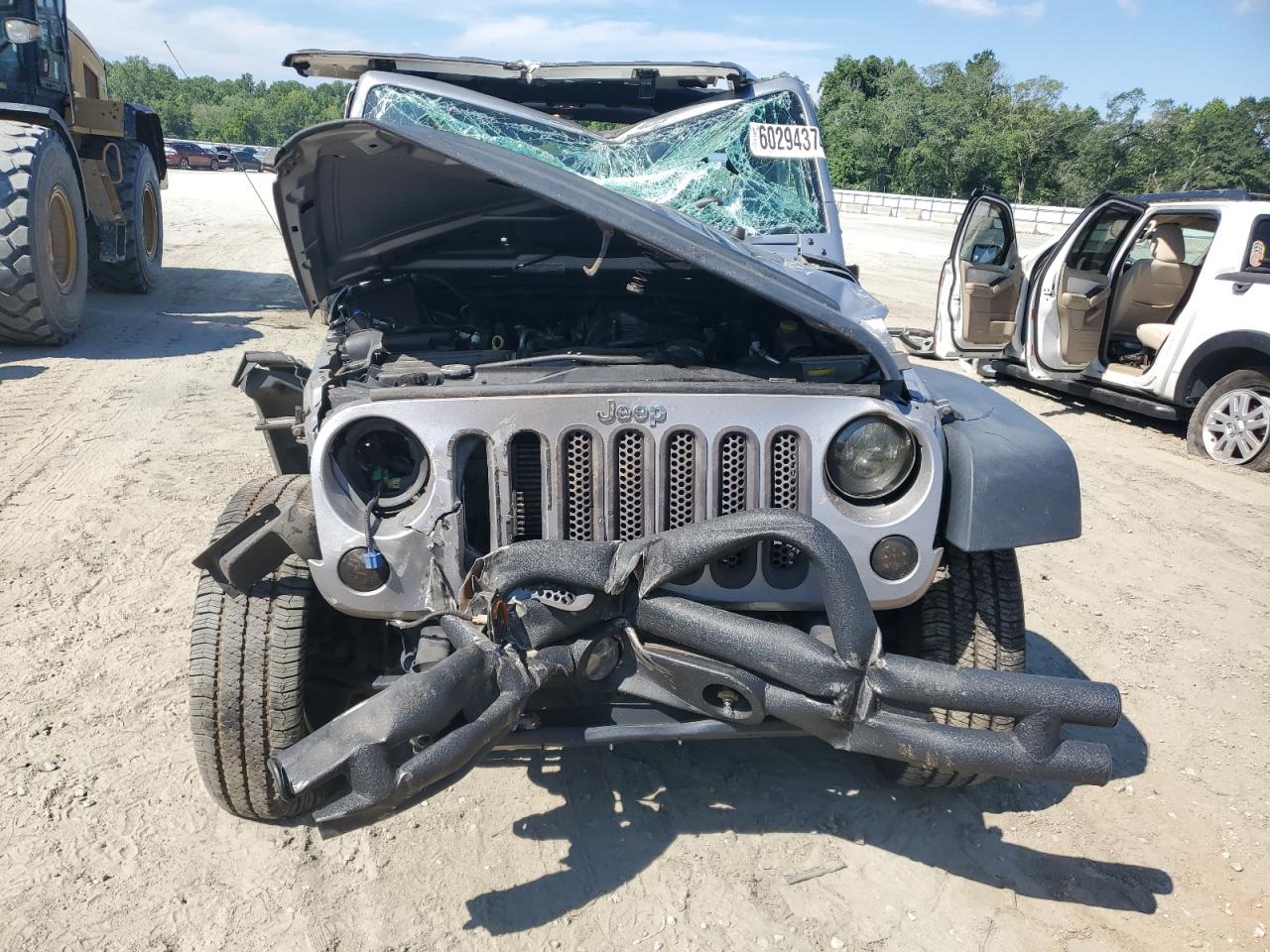 2015 Jeep Wrangler - Image 5