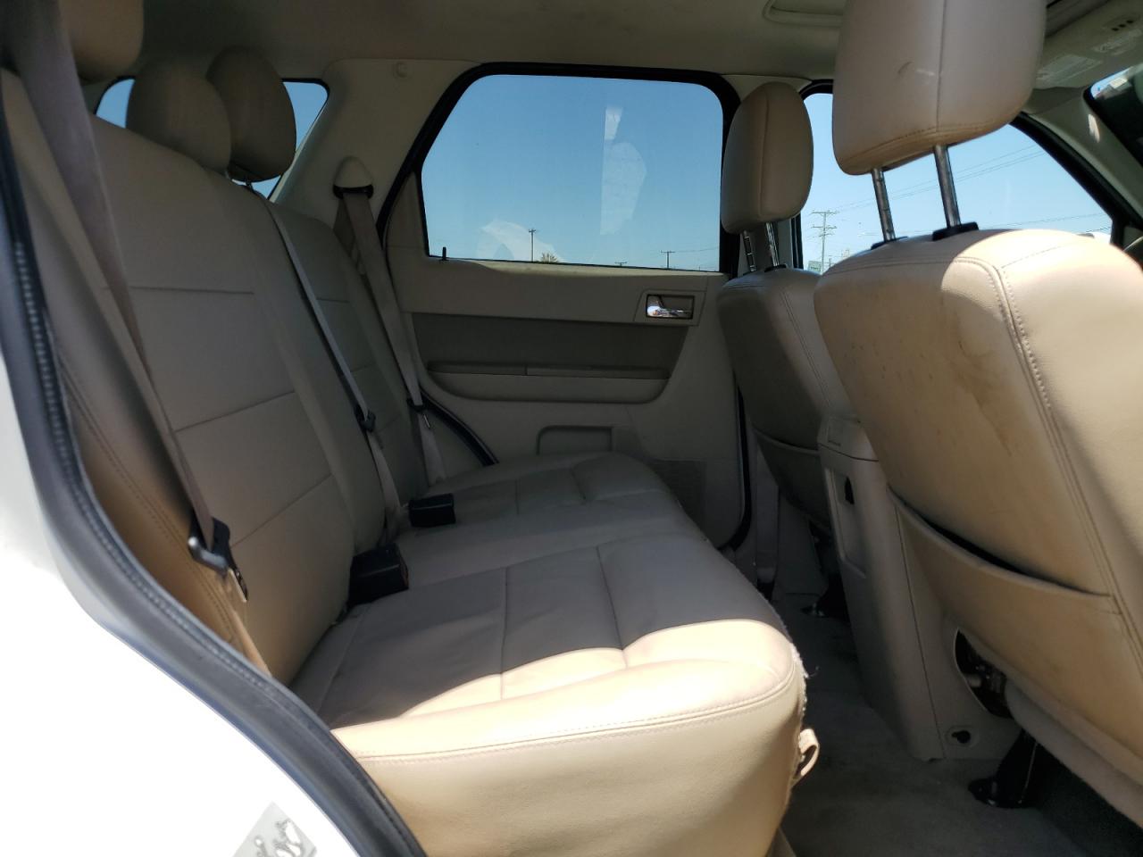 2011 Ford Escape Limited VIN: 1FMCU0EG4BKC63697 Lot: 56740234