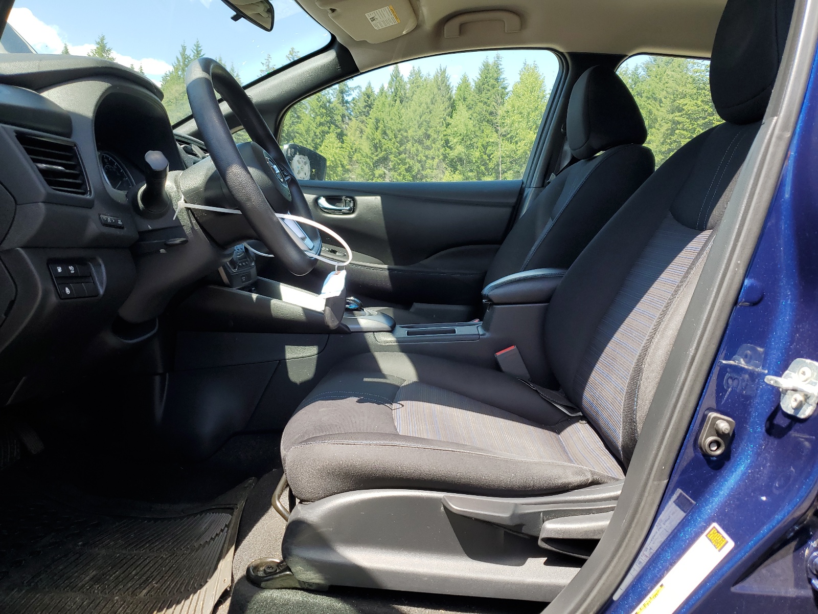 1N4AZ1CP6JC303475 2018 Nissan Leaf S