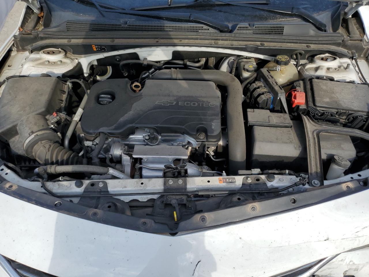 2016 Chevrolet Malibu - Image 11