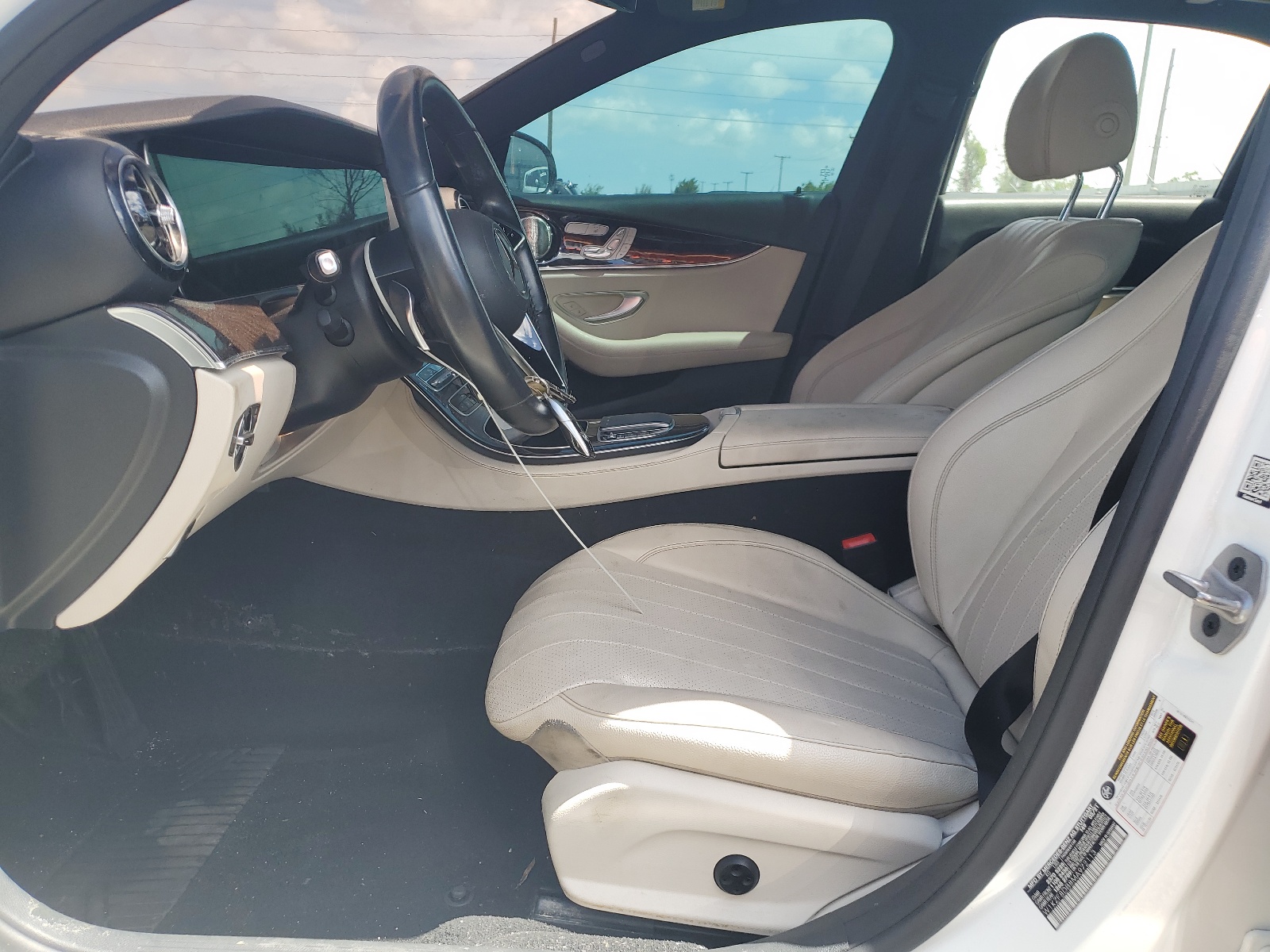 W1KZF8DB8MA972113 2021 Mercedes-Benz E 350