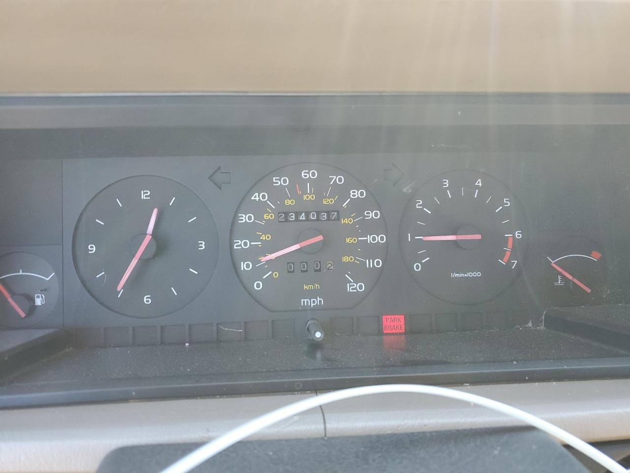 1986 Volvo 740 Gle VIN: YV1FX8849G2073338 Lot: 60449794