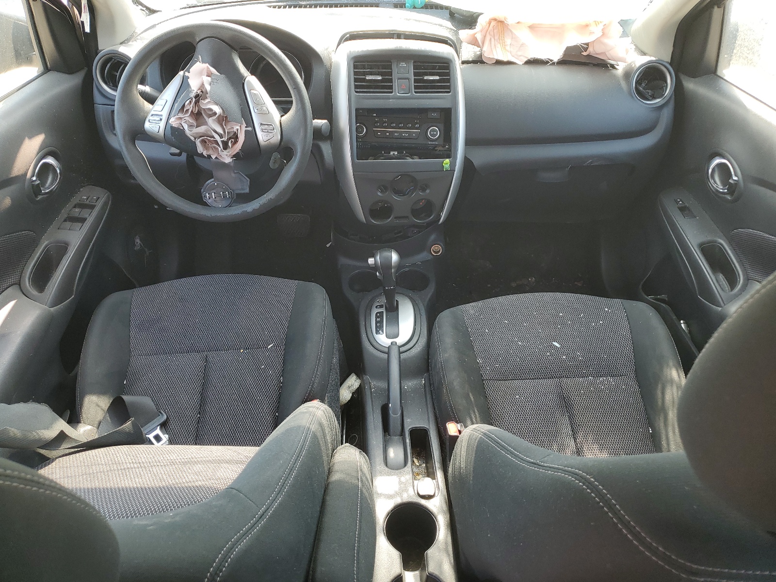 3N1CN7AP7JL807741 2018 Nissan Versa S