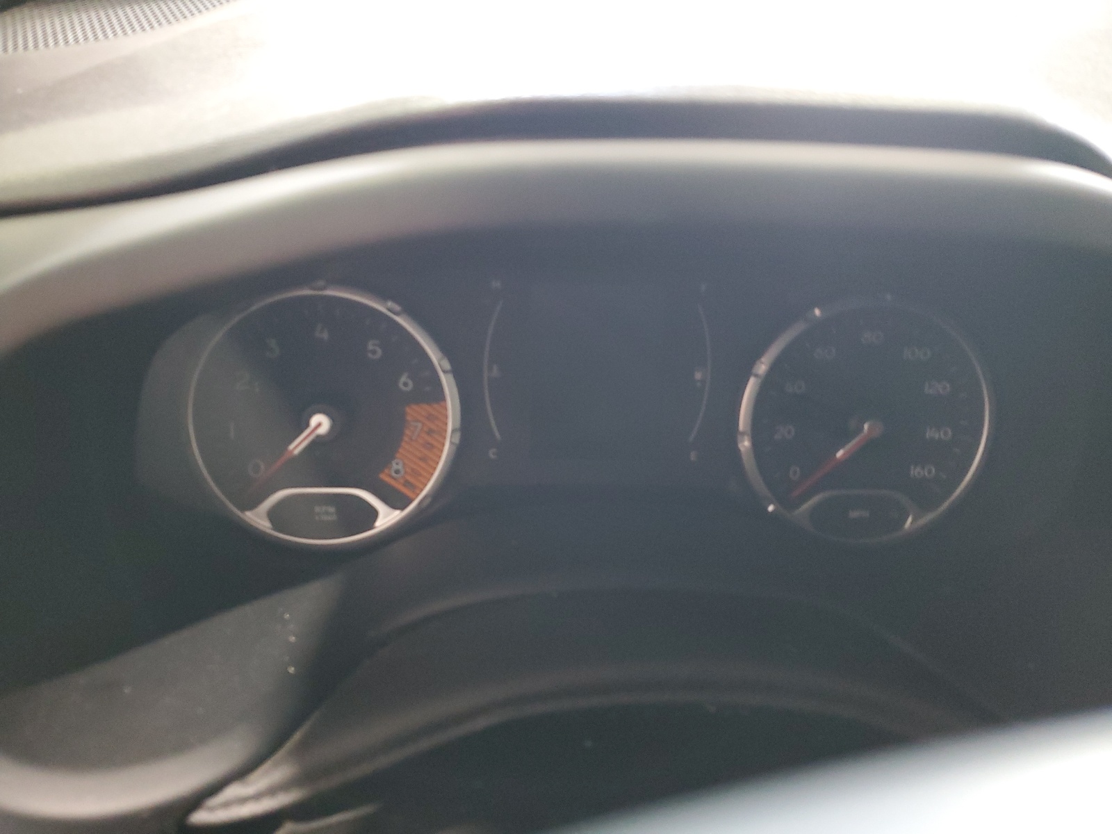 ZACNJABB0KPJ73504 2019 Jeep Renegade Latitude