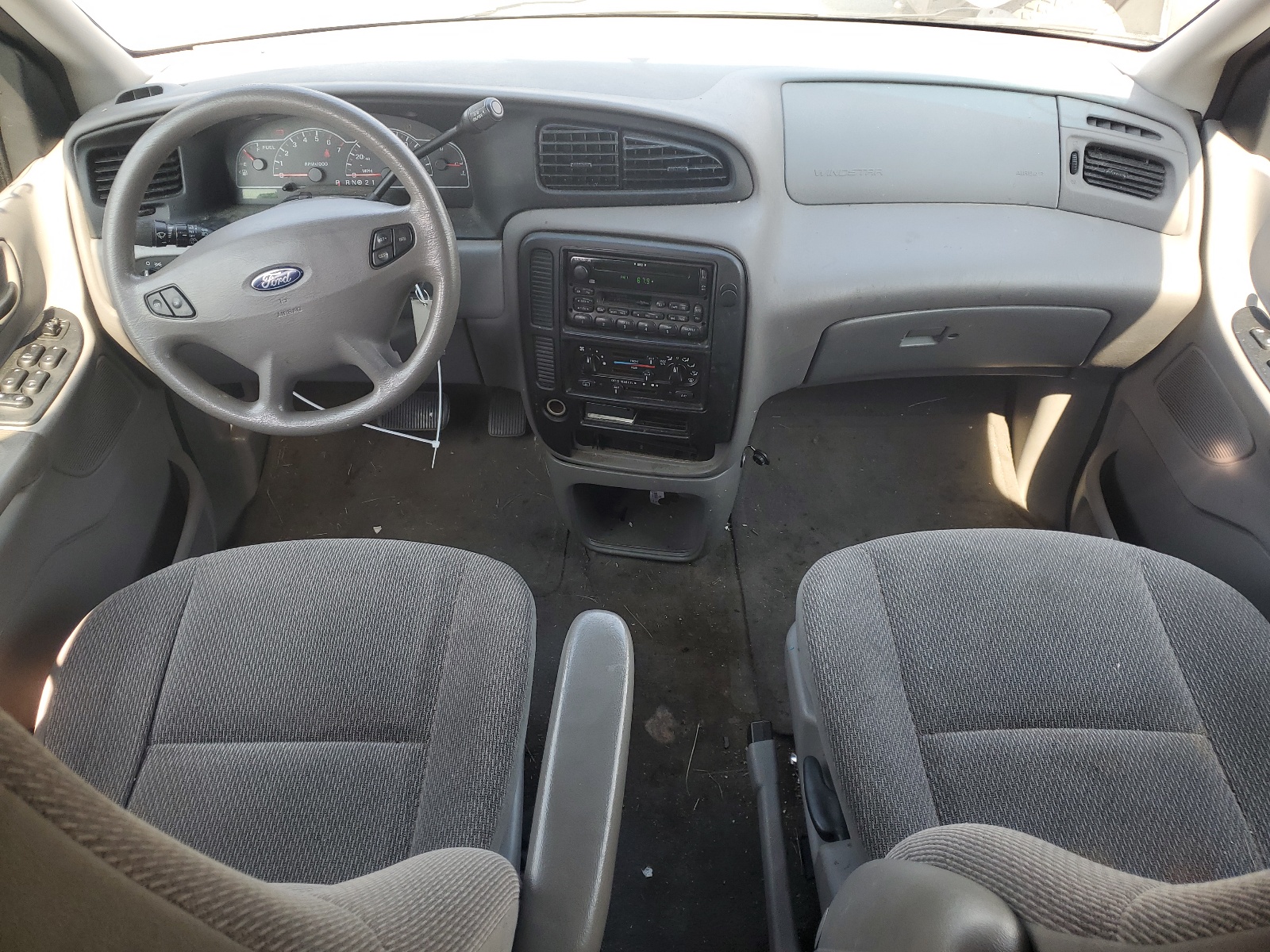 2FMDA51473BA10231 2003 Ford Windstar Lx