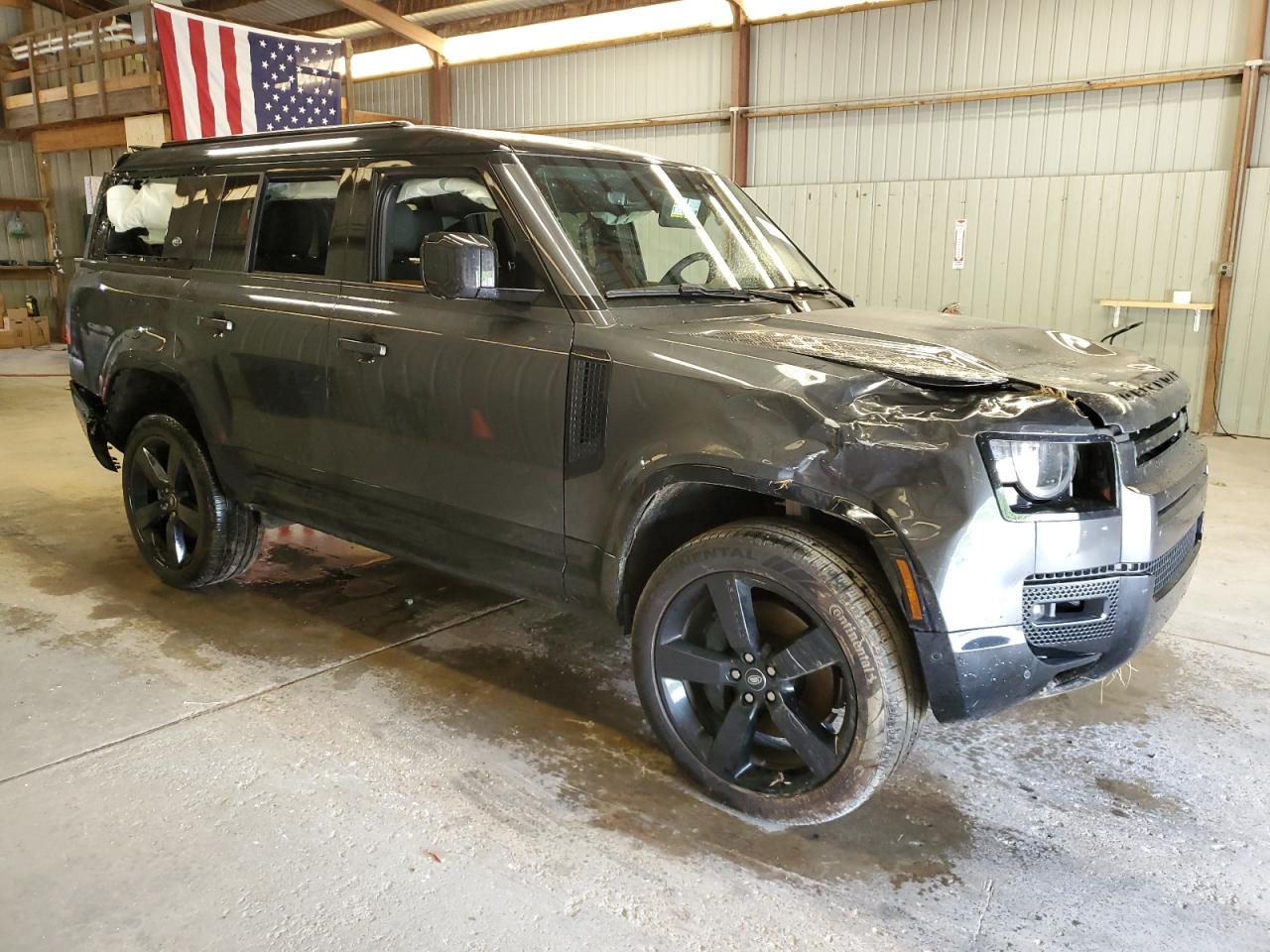 2024 Land Rover Defender - Image 4