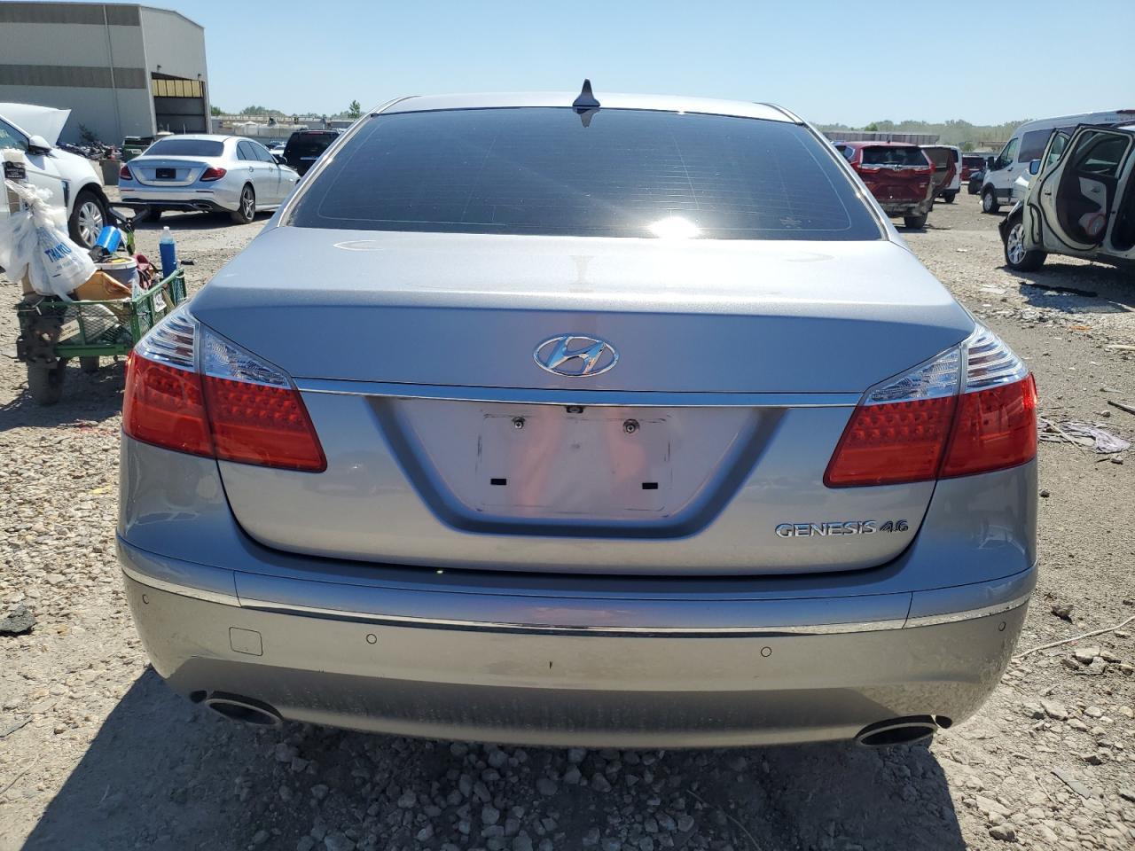 2009 Hyundai Genesis 4.6L VIN: KMHGC46F49U047056 Lot: 59140544