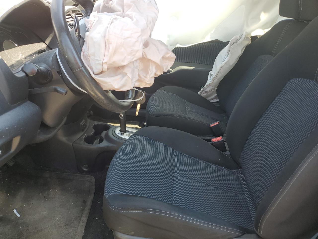 2017 Nissan Versa Note S VIN: 3N1CE2CP5HL358666 Lot: 58611014