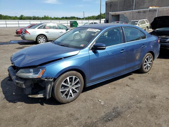  VOLKSWAGEN JETTA 2017 Синий