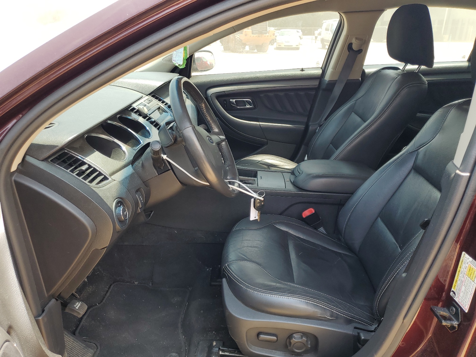 1FAHP2EW4BG108578 2011 Ford Taurus Sel