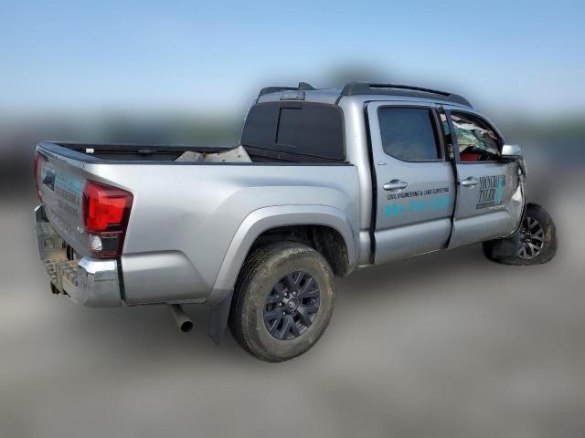  TOYOTA TACOMA 2020 Сріблястий