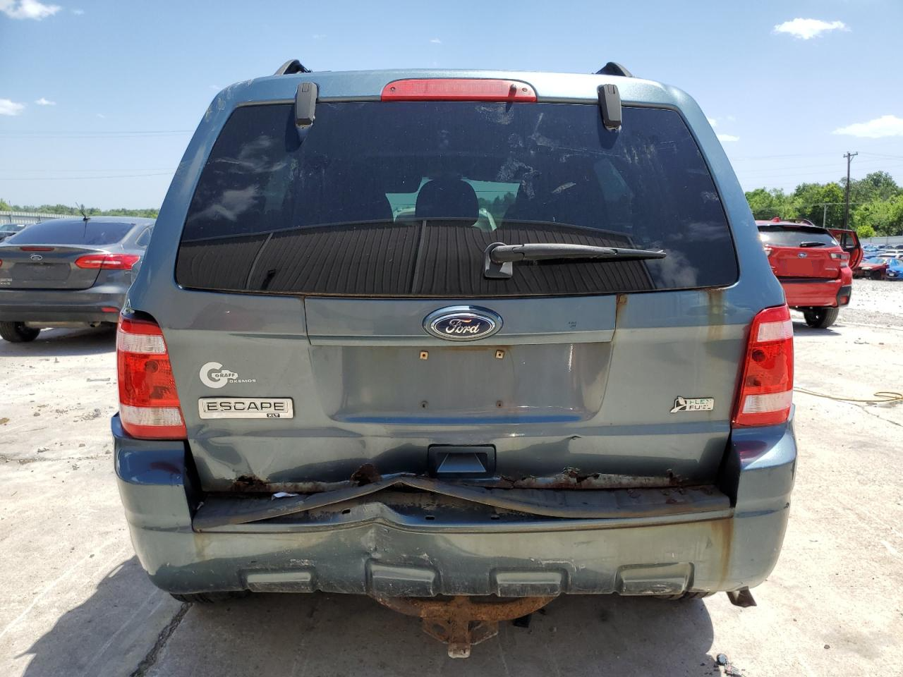 1FMCU0DG3BKA63542 2011 Ford Escape Xlt