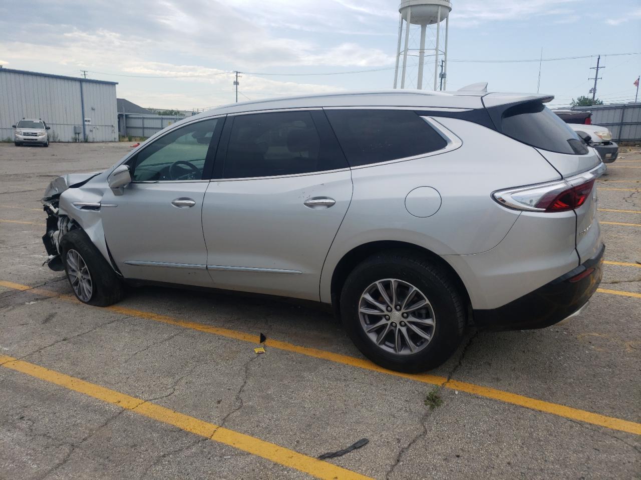 2022 Buick Enclave - Image 2