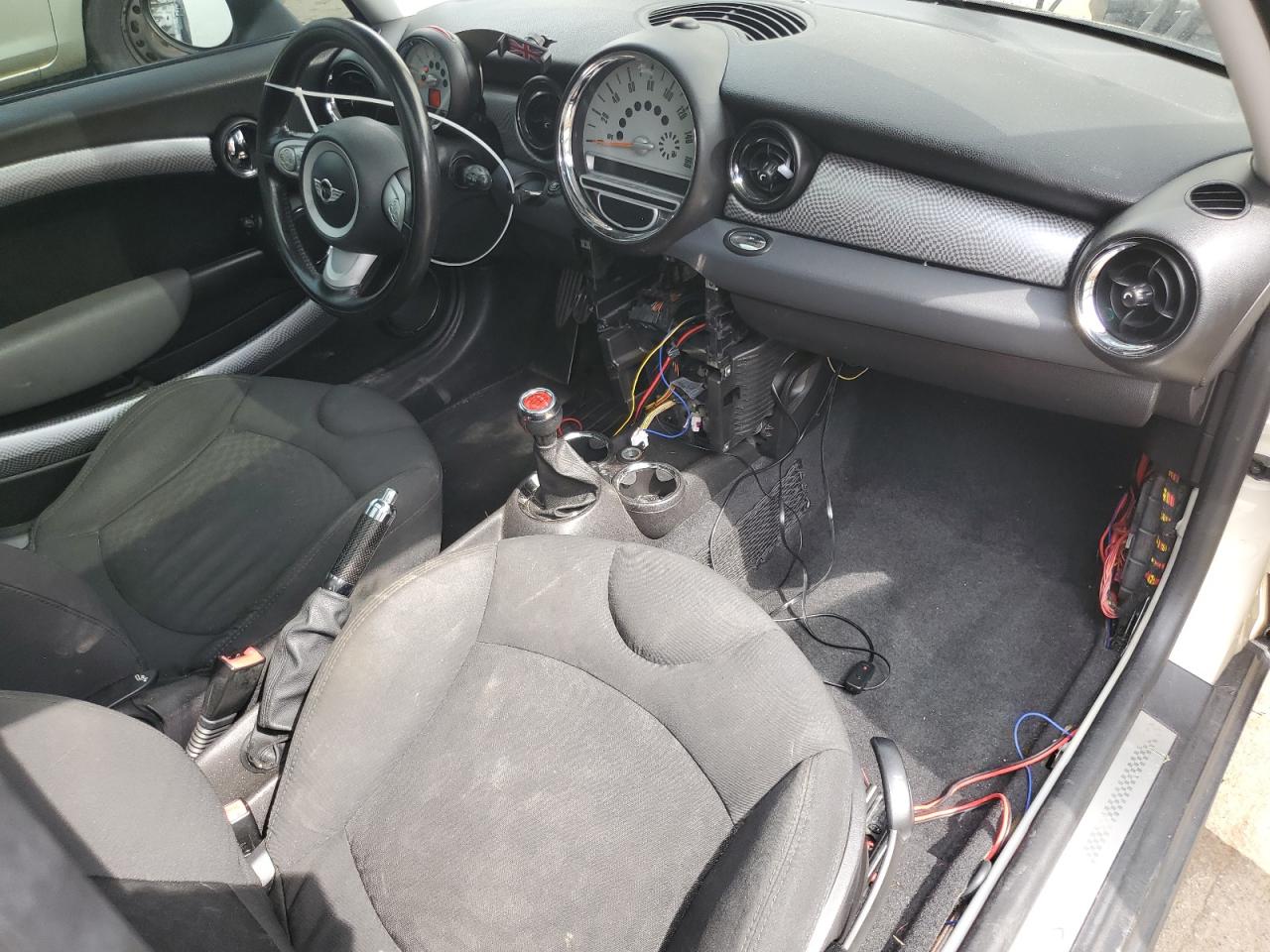 2009 Mini Cooper S Clubman VIN: WMWMM33529TP73253 Lot: 60833754