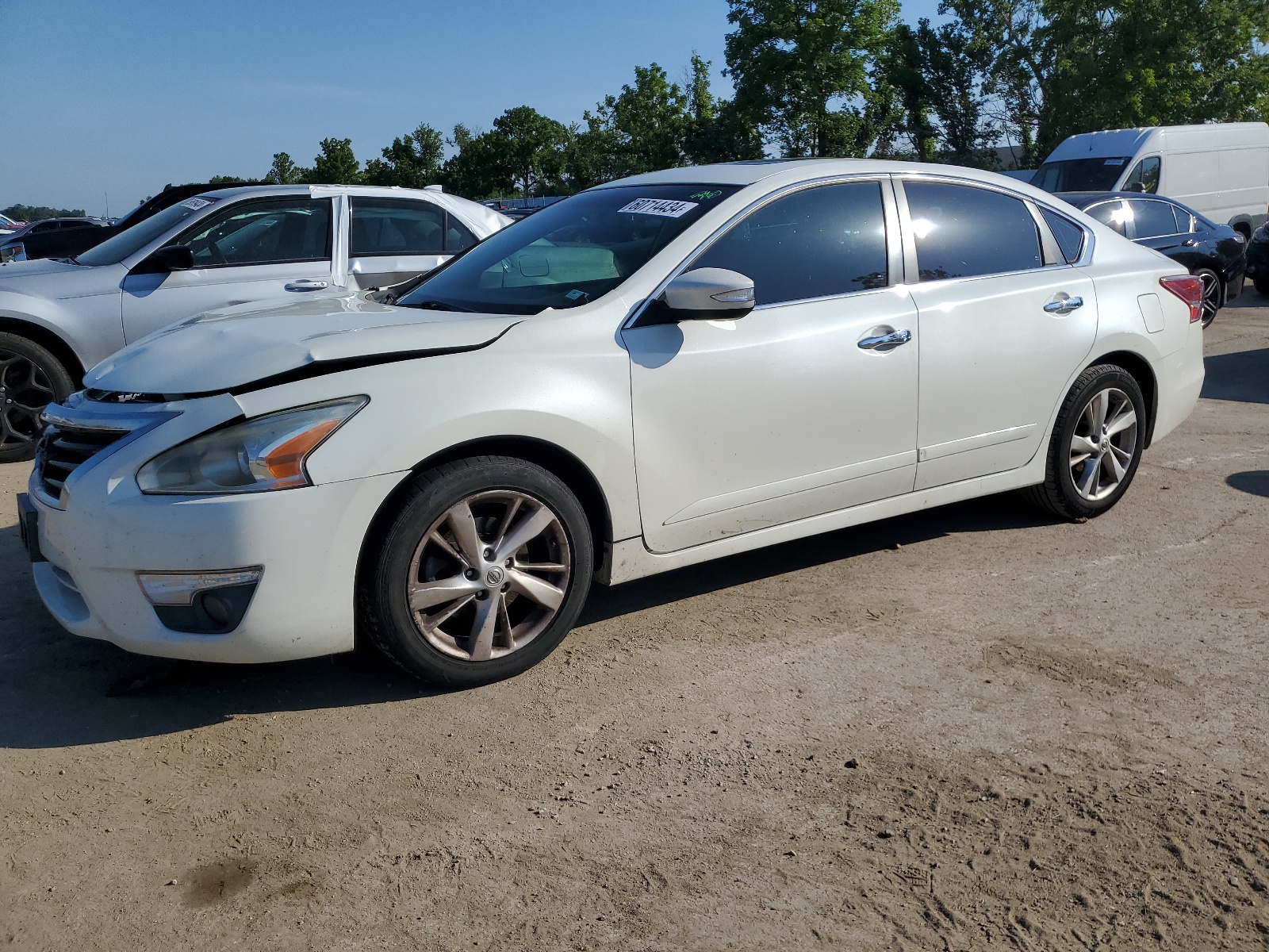 2013 Nissan Altima 2.5 vin: 1N4AL3AP3DN589083