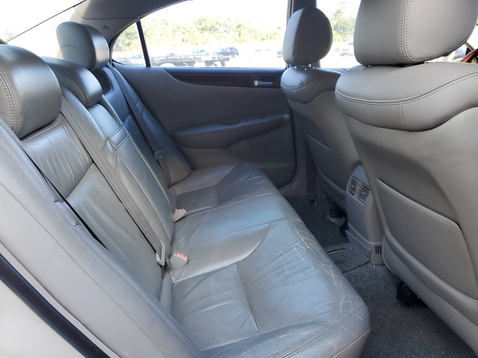 JTHBA30G445002815 2004 Lexus Es 330