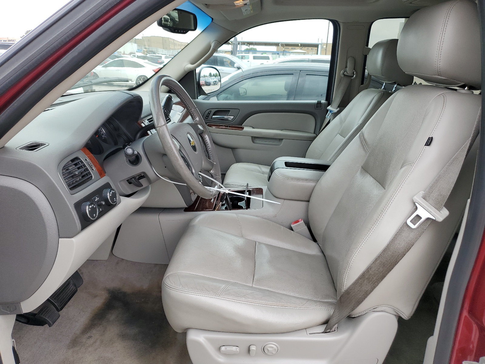 1GNUKCE07AR242830 2010 Chevrolet Tahoe K1500 Ltz