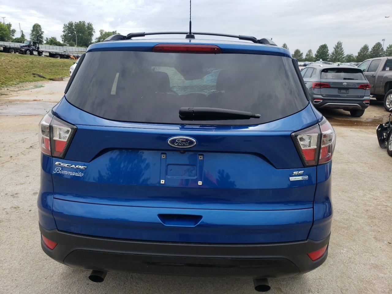 2017 Ford Escape Se VIN: 1FMCU9G96HUA44532 Lot: 61075544