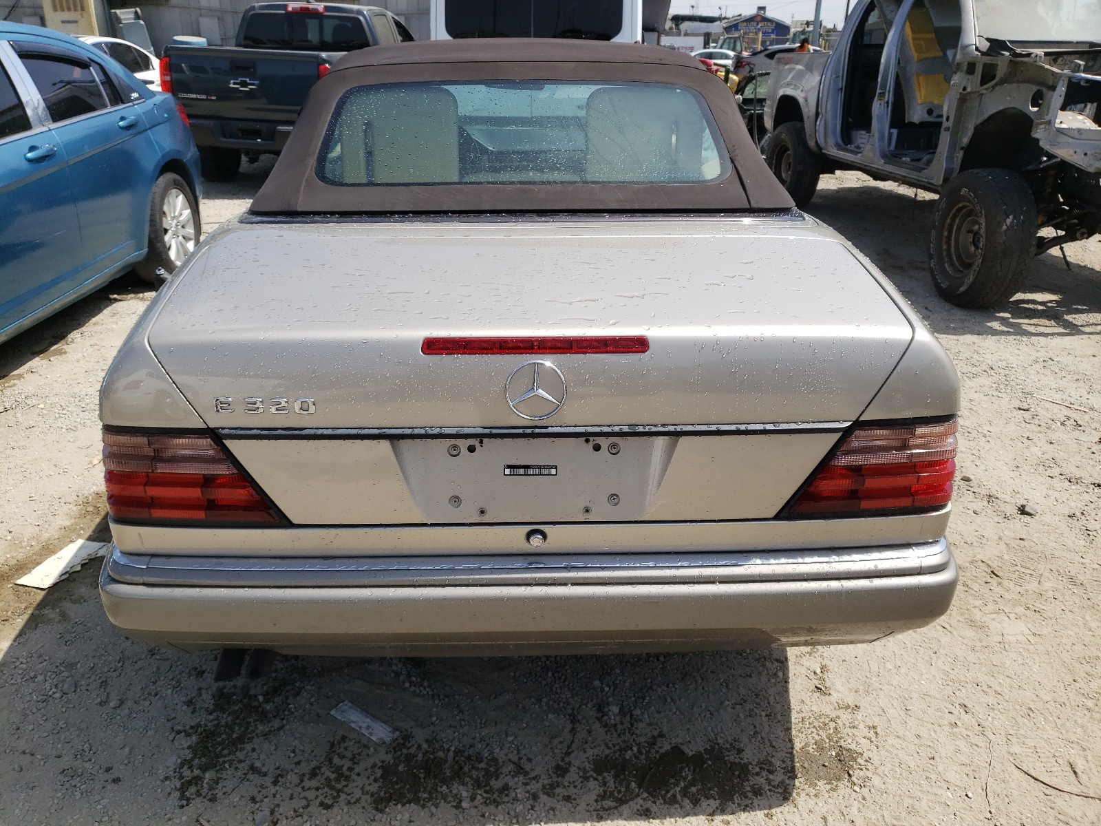 WDBEA66E3SC281767 1995 Mercedes-Benz E 320