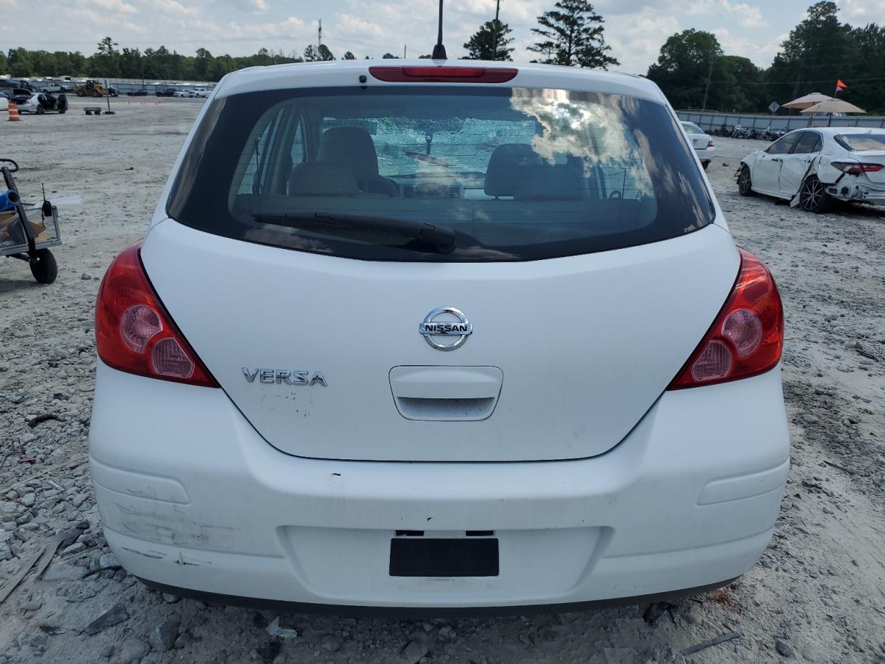 2009 Nissan Versa S VIN: 3N1BC13E59L394417 Lot: 58927864