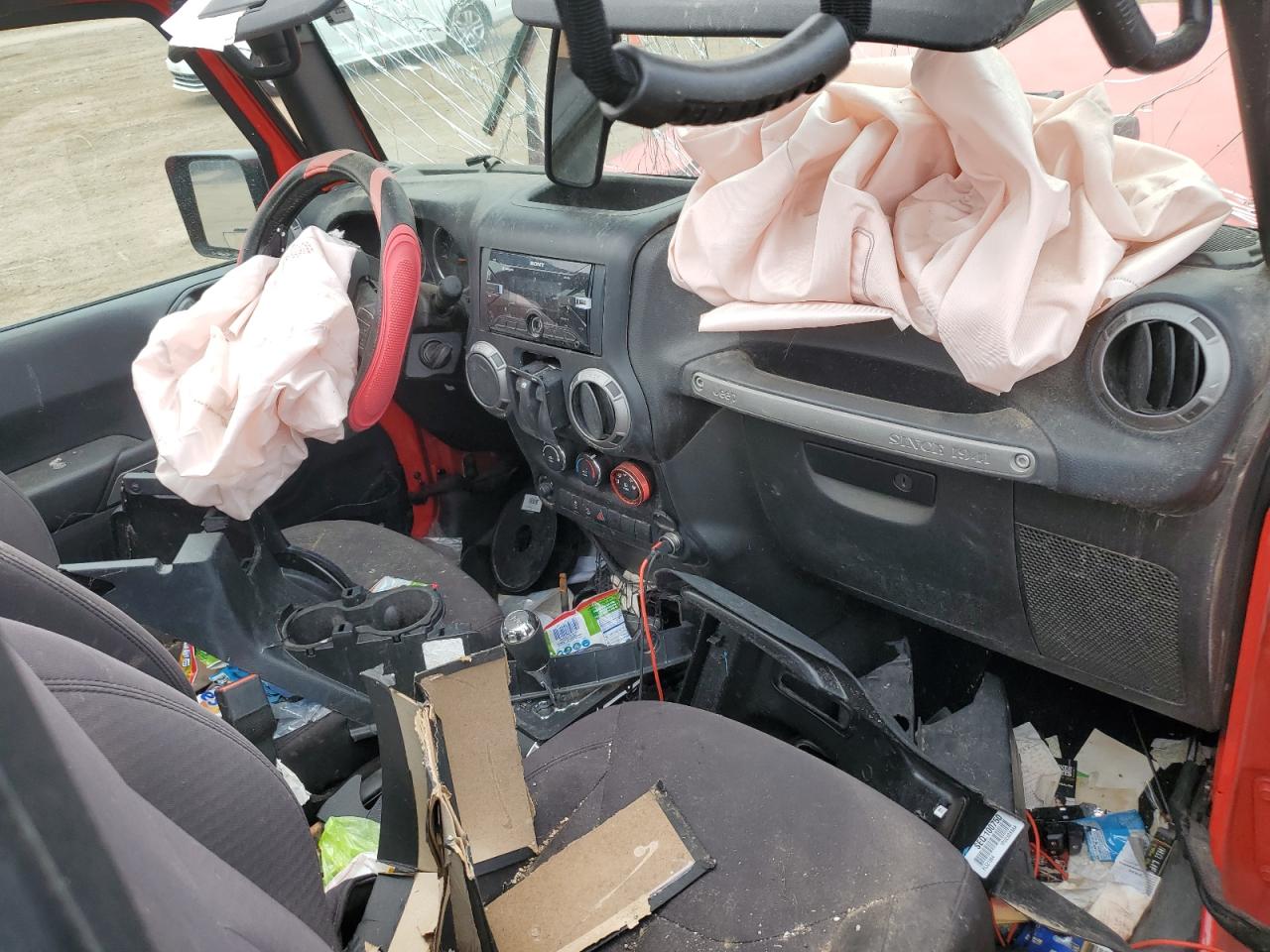 2015 Jeep Wrangler Sport VIN: 1C4AJWAGXFL521864 Lot: 52001674