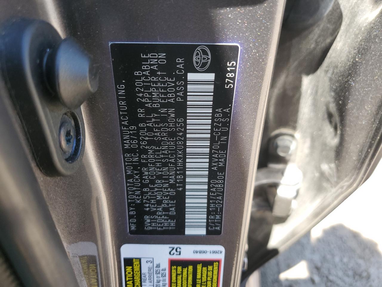 4T1B11HKXKU824256 2019 Toyota Camry L