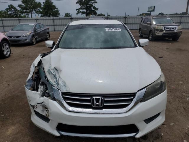  HONDA ACCORD 2015 Белый
