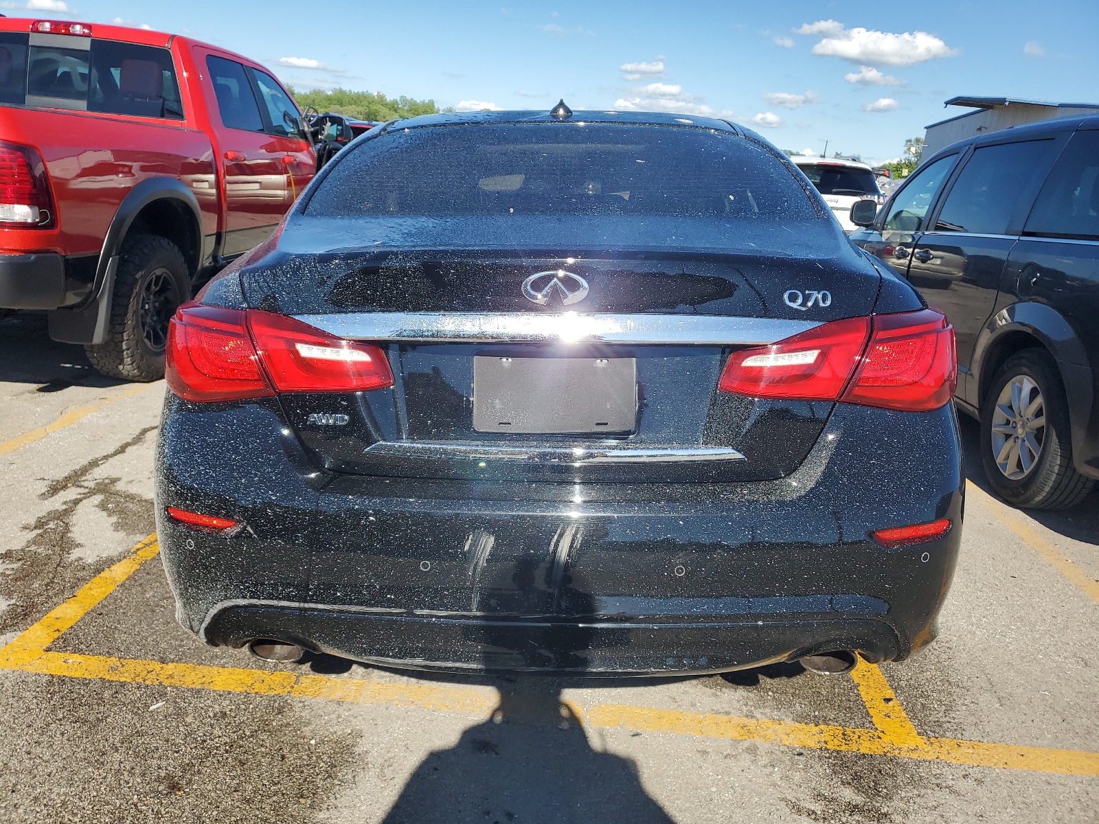 JN1BY1AR2JM220337 2018 Infiniti Q70 3.7 Luxe