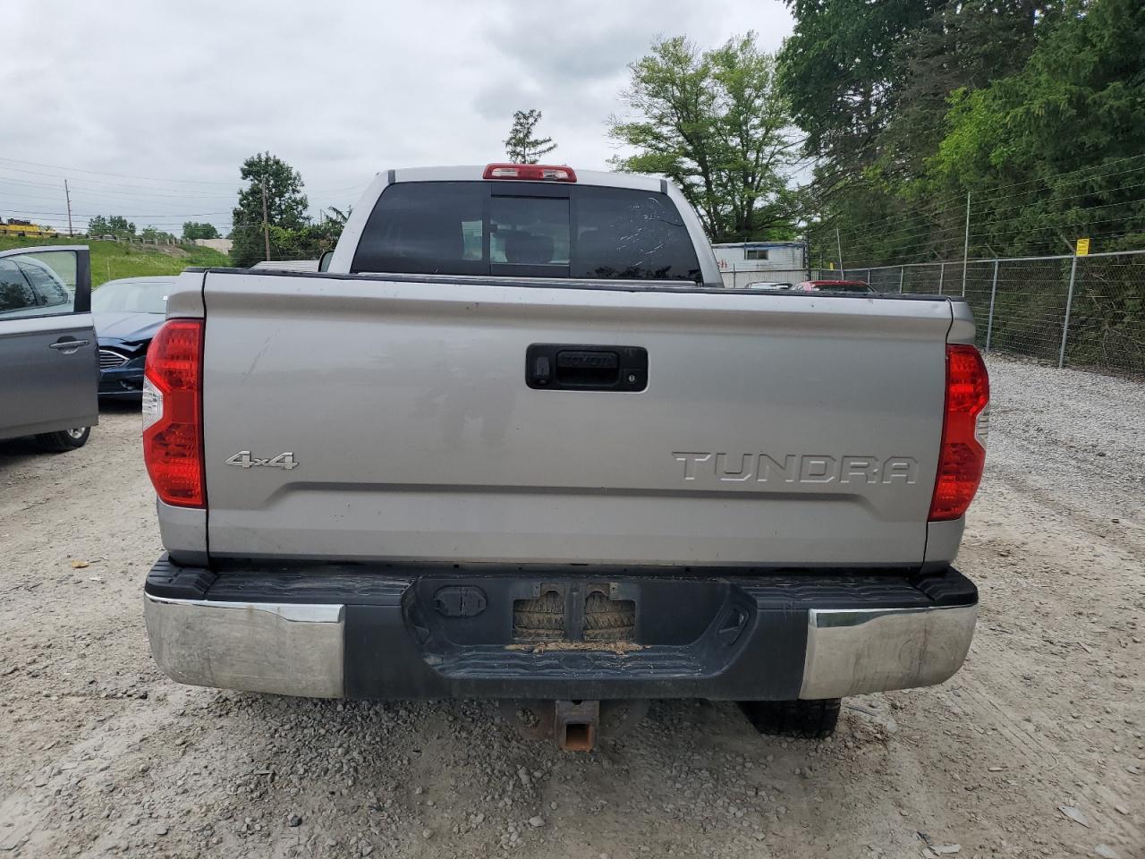 2015 Toyota Tundra Double Cab Sr/Sr5 VIN: 5TFUM5F11FX061649 Lot: 58085234