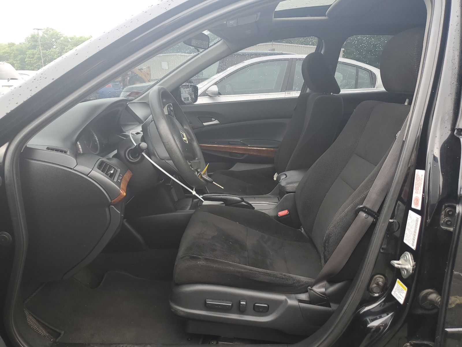 1HGCP2F76BA004206 2011 Honda Accord Ex