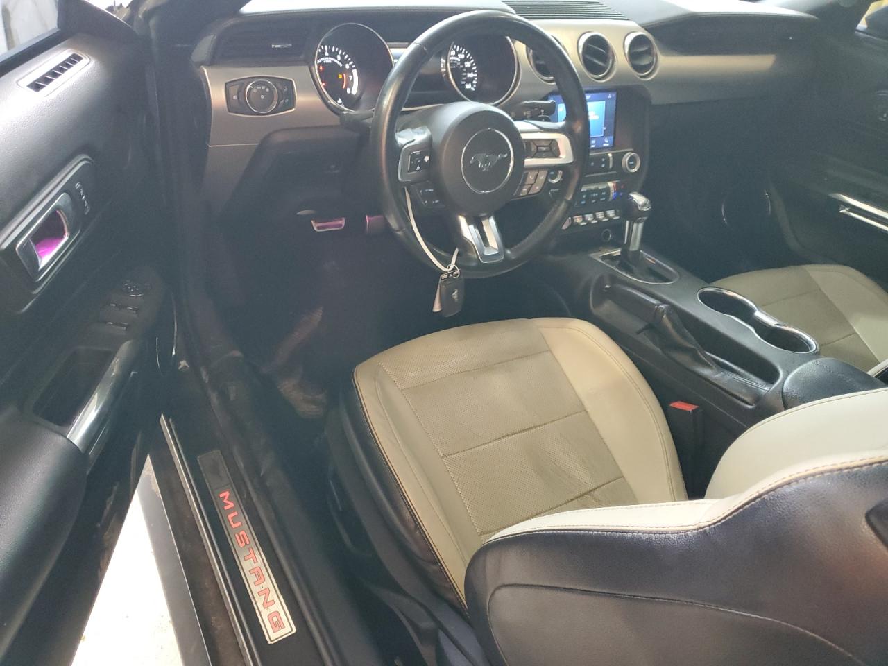 2020 Ford Mustang VIN: 1FATP8UH8L5179795 Lot: 54597875