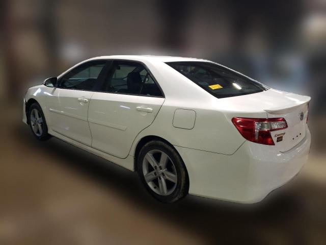  TOYOTA CAMRY 2012 Белый