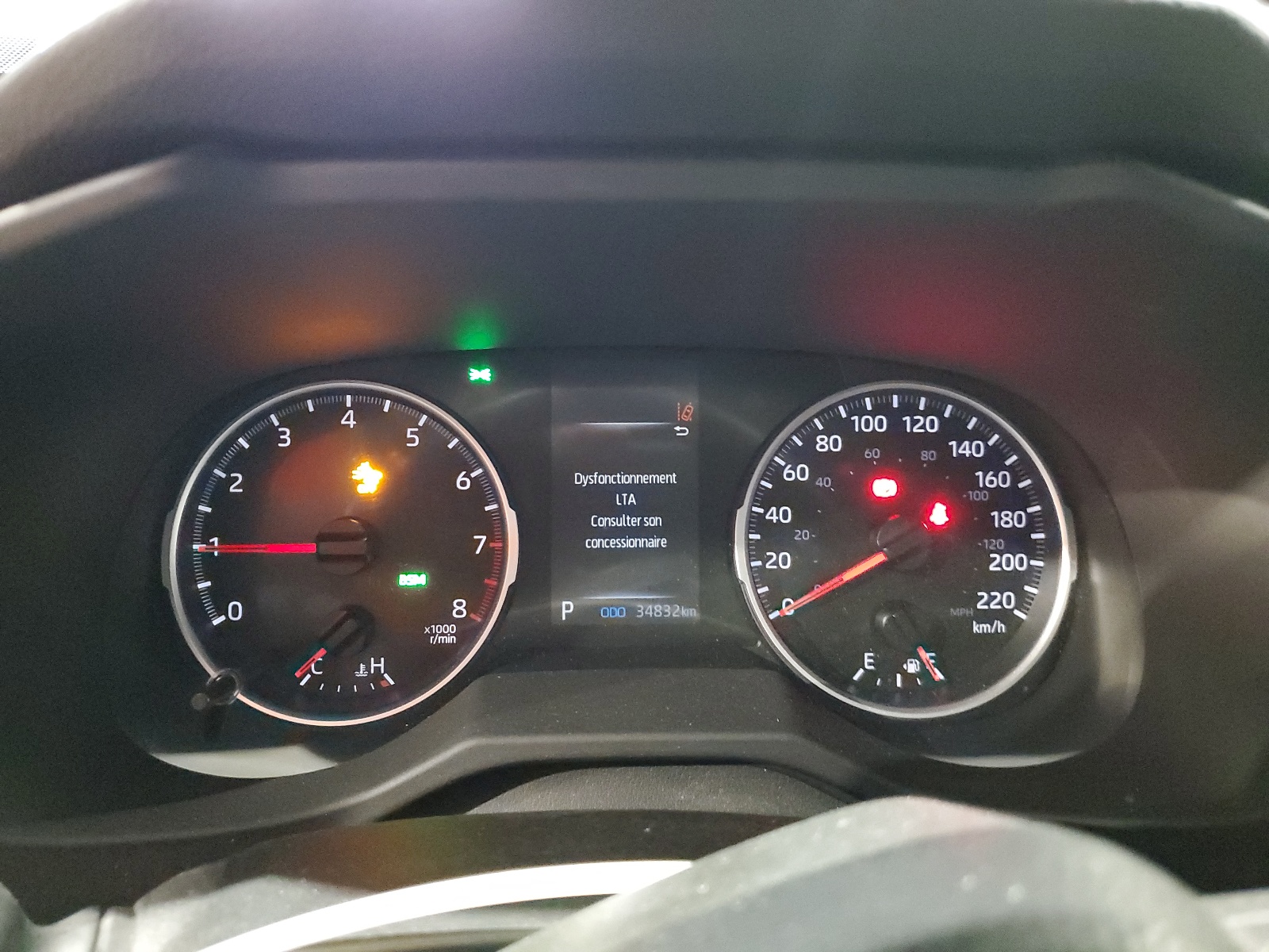 2T3R1RFV4MC228551 2021 Toyota Rav4 Xle