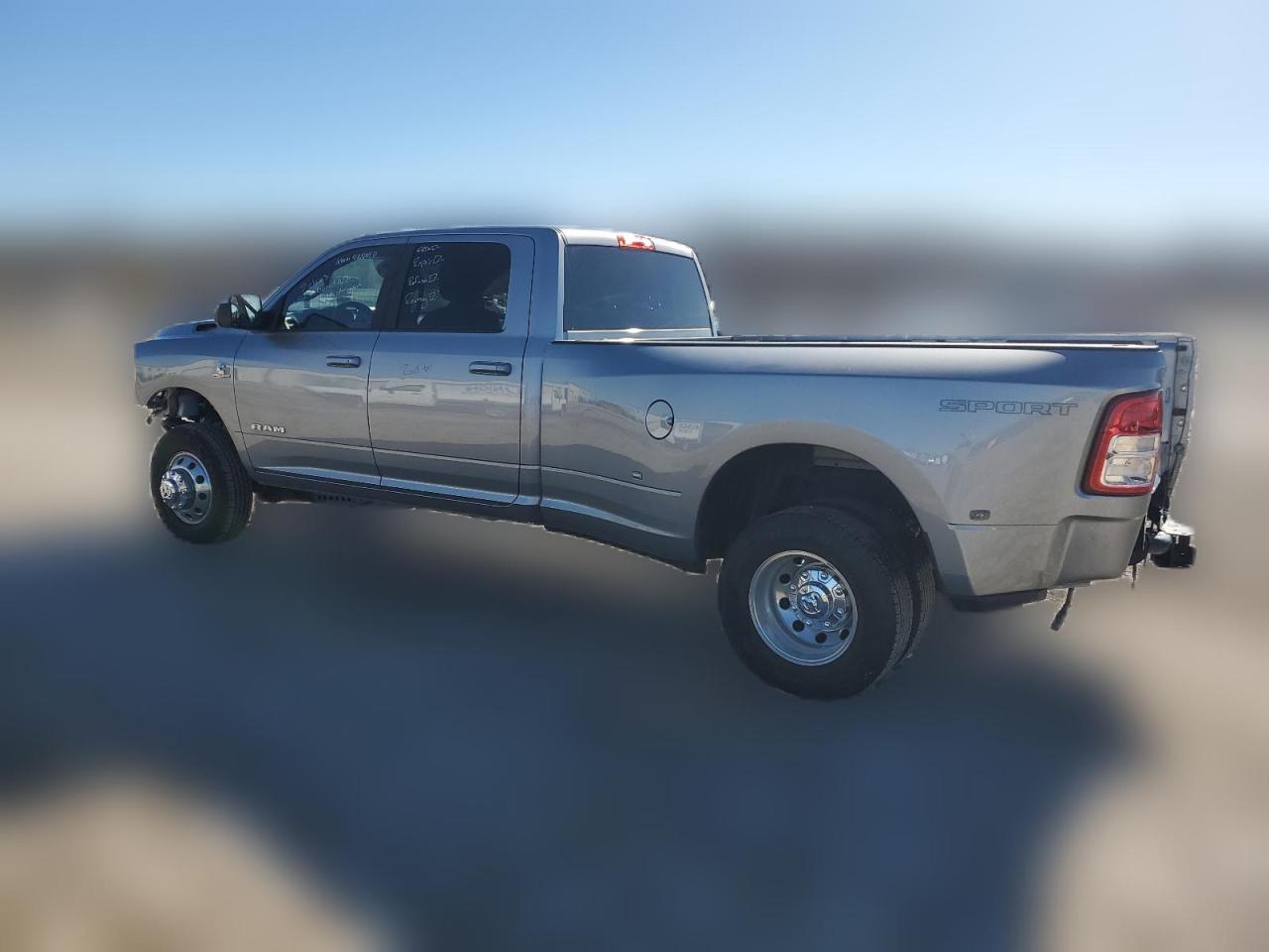 2022 Ram 3500 Big Horn/Lone Star VIN: 3C63RRHL7NG397075 Lot: 40579134