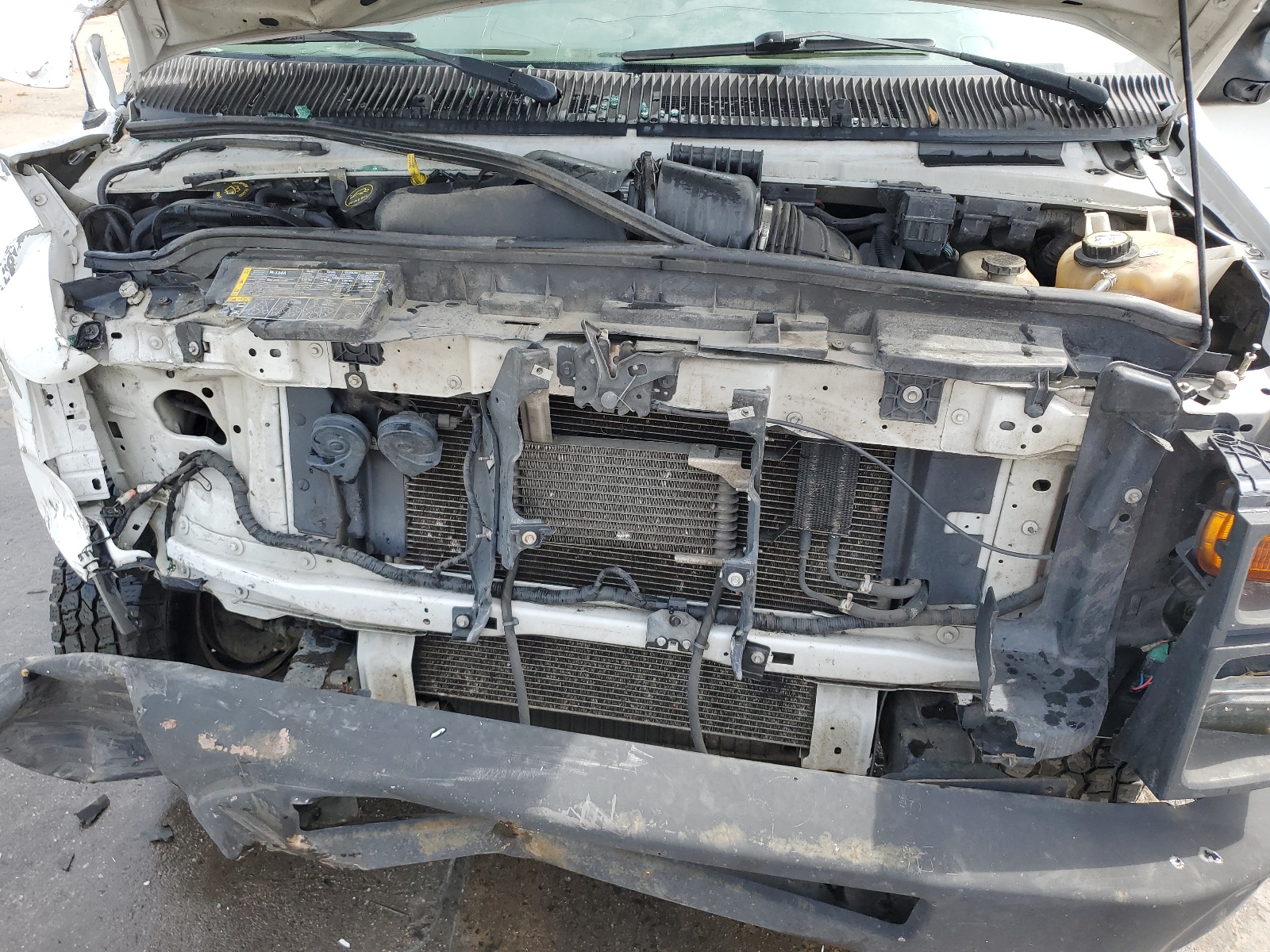 1FTNE24WX8DA97696 2008 Ford Econoline E250 Van