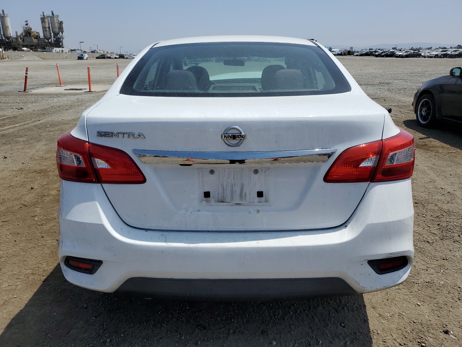 2018 Nissan Sentra S vin: 3N1AB7AP4JY245655