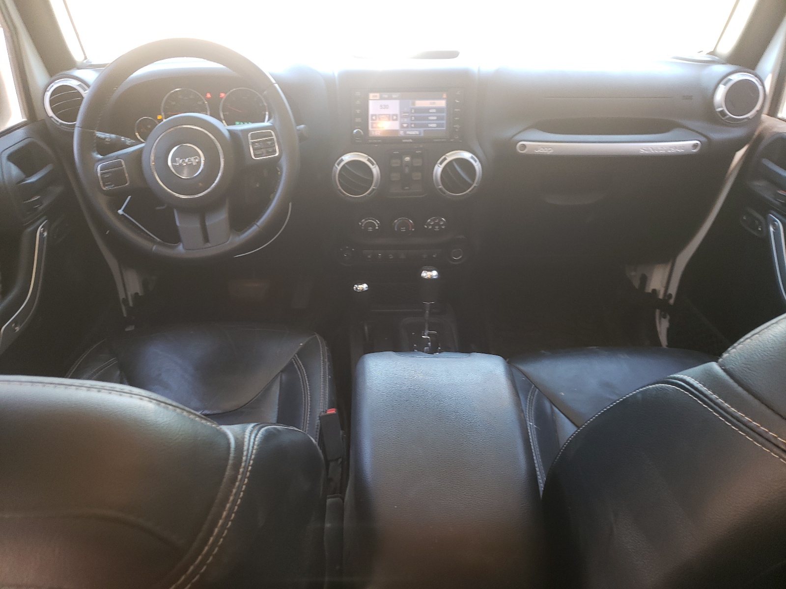 1C4BJWEG7FL570177 2015 Jeep Wrangler Unlimited Sahara