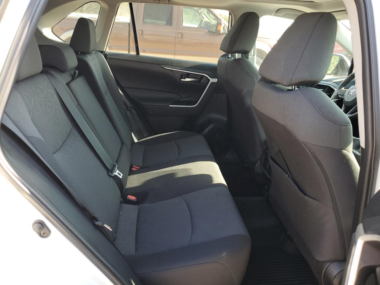 2021 Toyota Rav4 Xle VIN: 2T3P1RFV1MC240535 Lot: 59124204