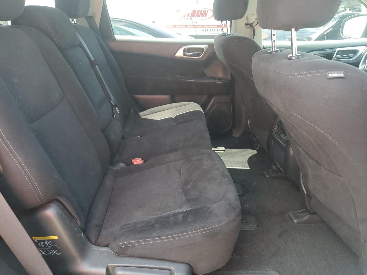 2015 Nissan Pathfinder S VIN: 5N1AR2MM2FC688590 Lot: 60229424