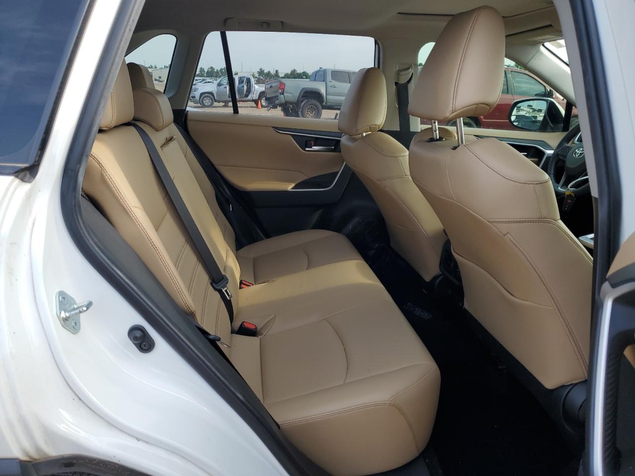 2020 Toyota Rav4 Xle Premium VIN: JTMC1RFV5LD051654 Lot: 56320764