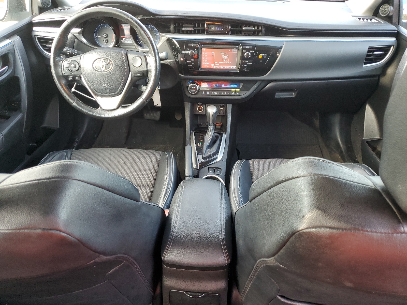 2015 Toyota Corolla L vin: 5YFBURHE5FP332404