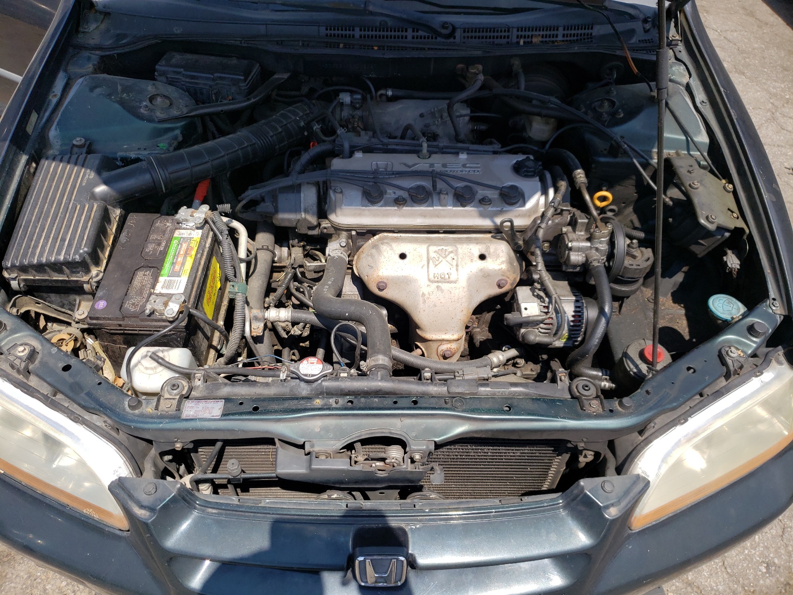 1HGCG5641XA013037 1999 Honda Accord Lx